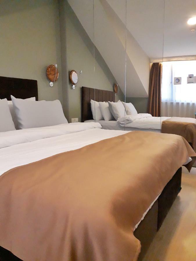 Jakaranda Hotel อิสตันบูล ภายนอก รูปภาพ