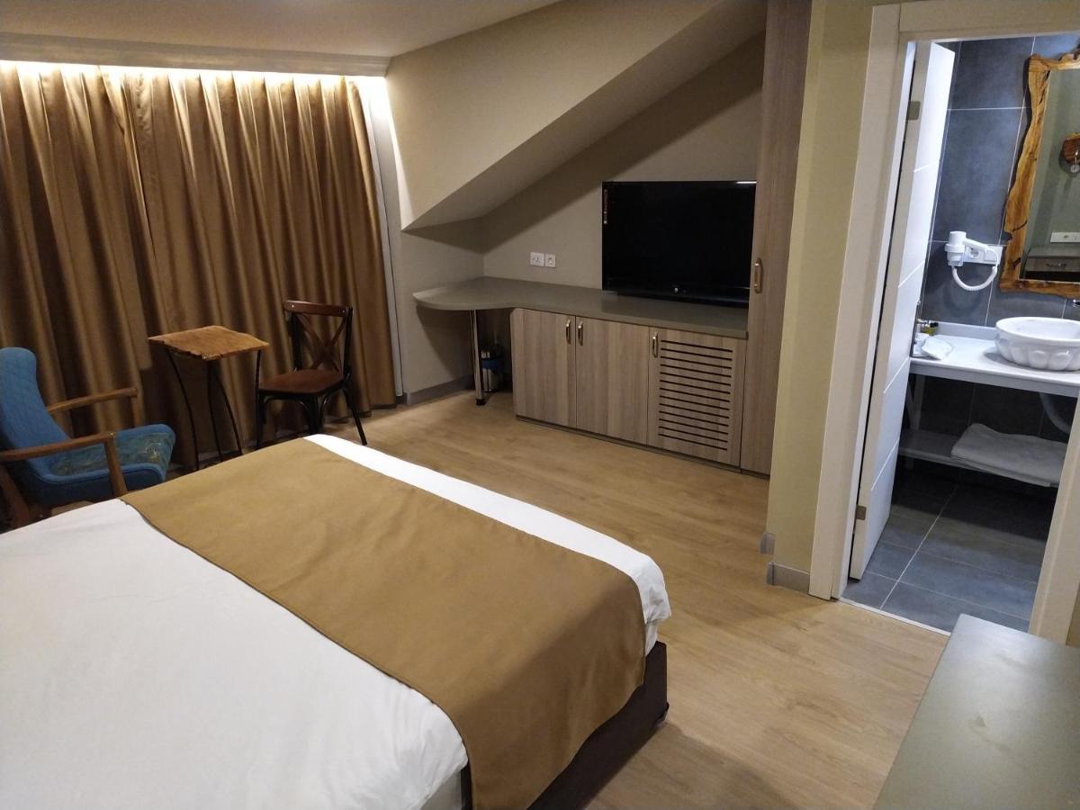 Jakaranda Hotel อิสตันบูล ภายนอก รูปภาพ